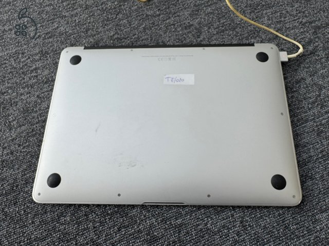 Apple Macbook Air 13 eladó (2017)