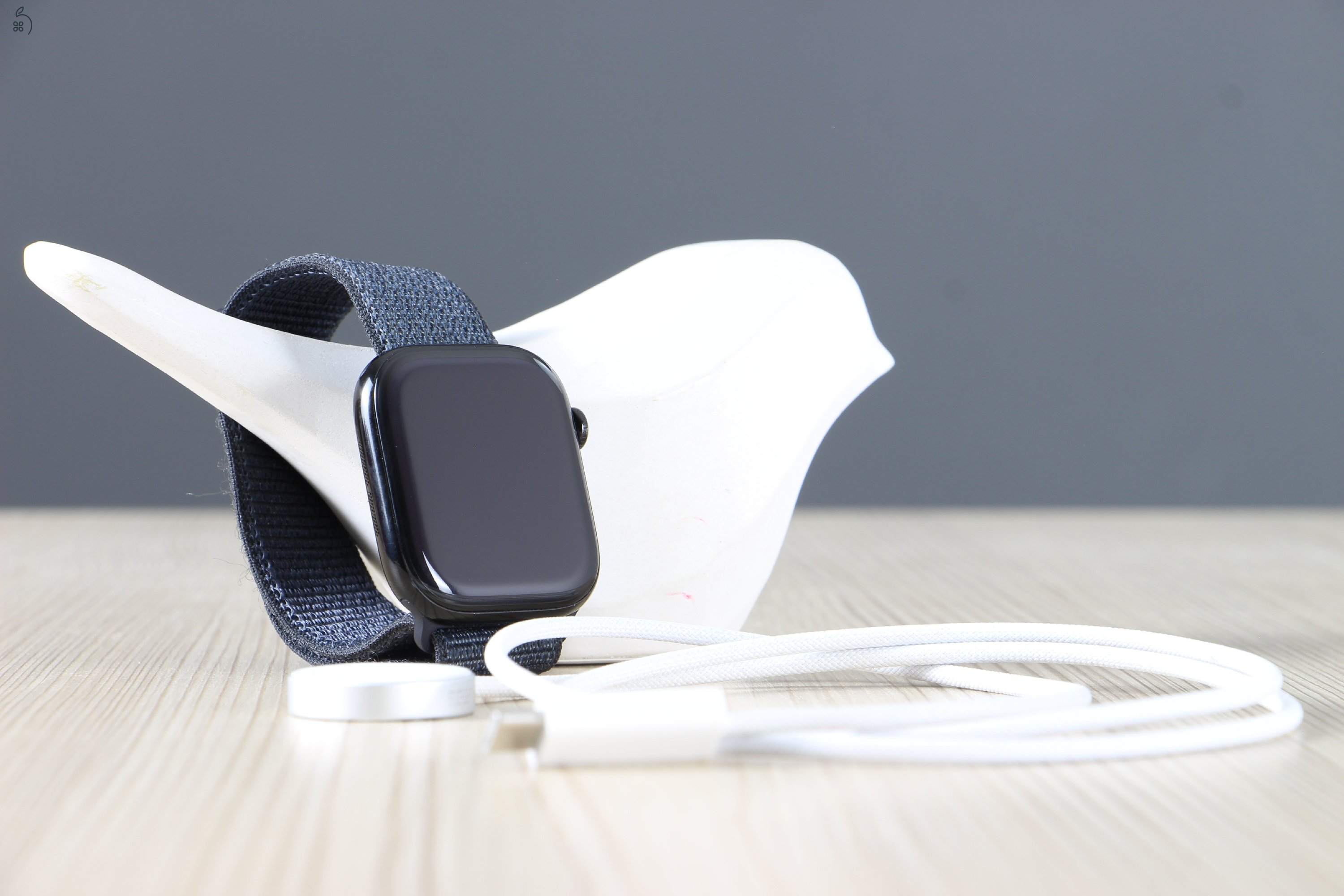 Apple Watch S10 46mm Cellular Asztrofekete B US-7999 ÁFÁ-S