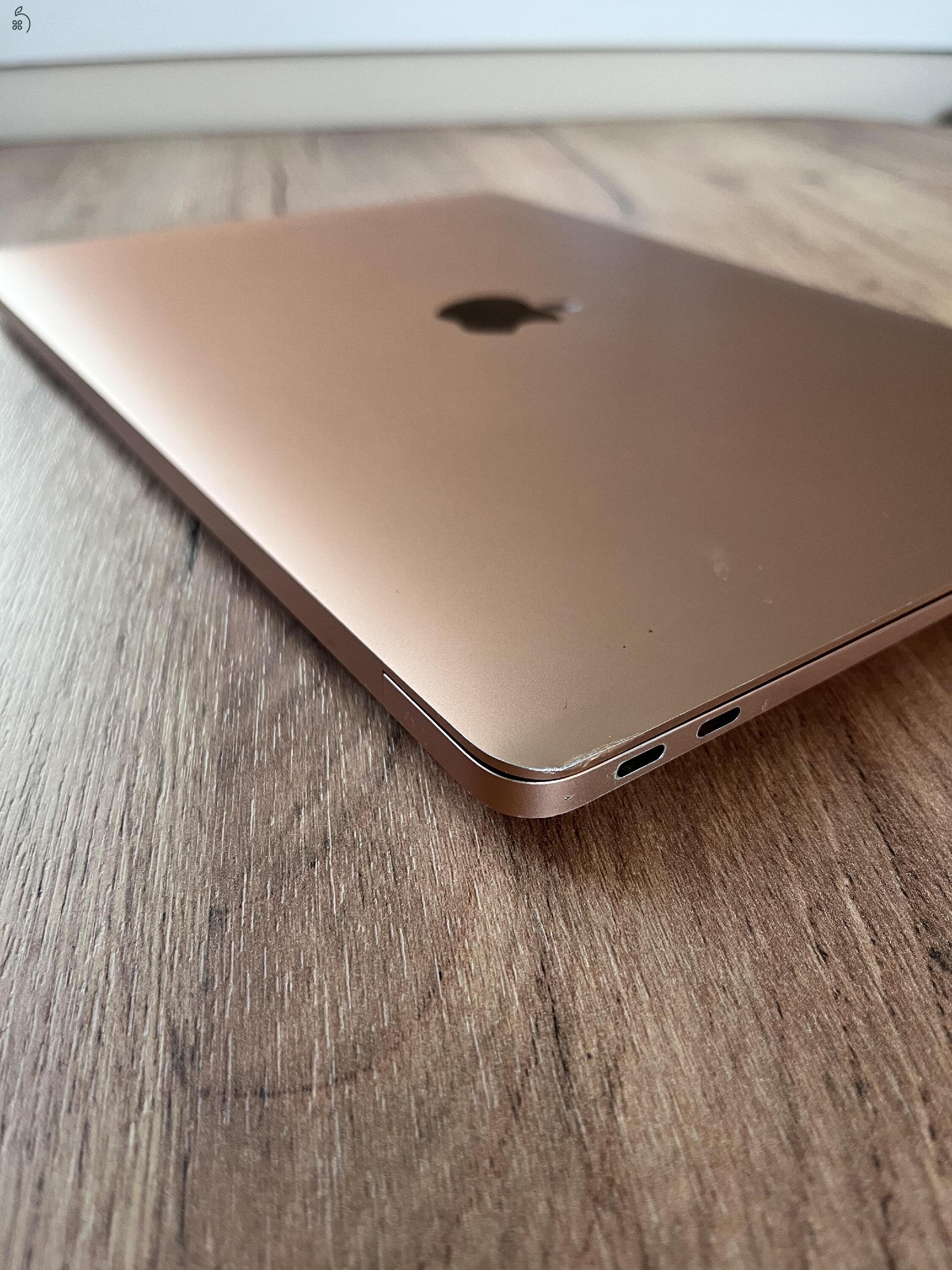 MacBook Air 13