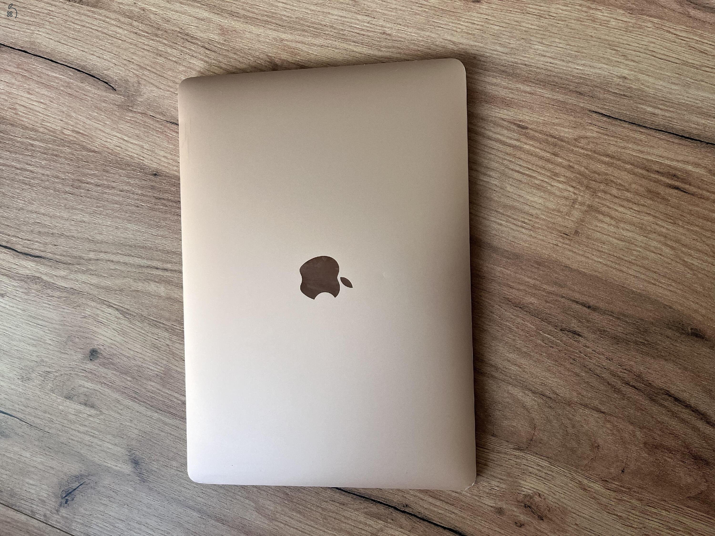 MacBook Air 13