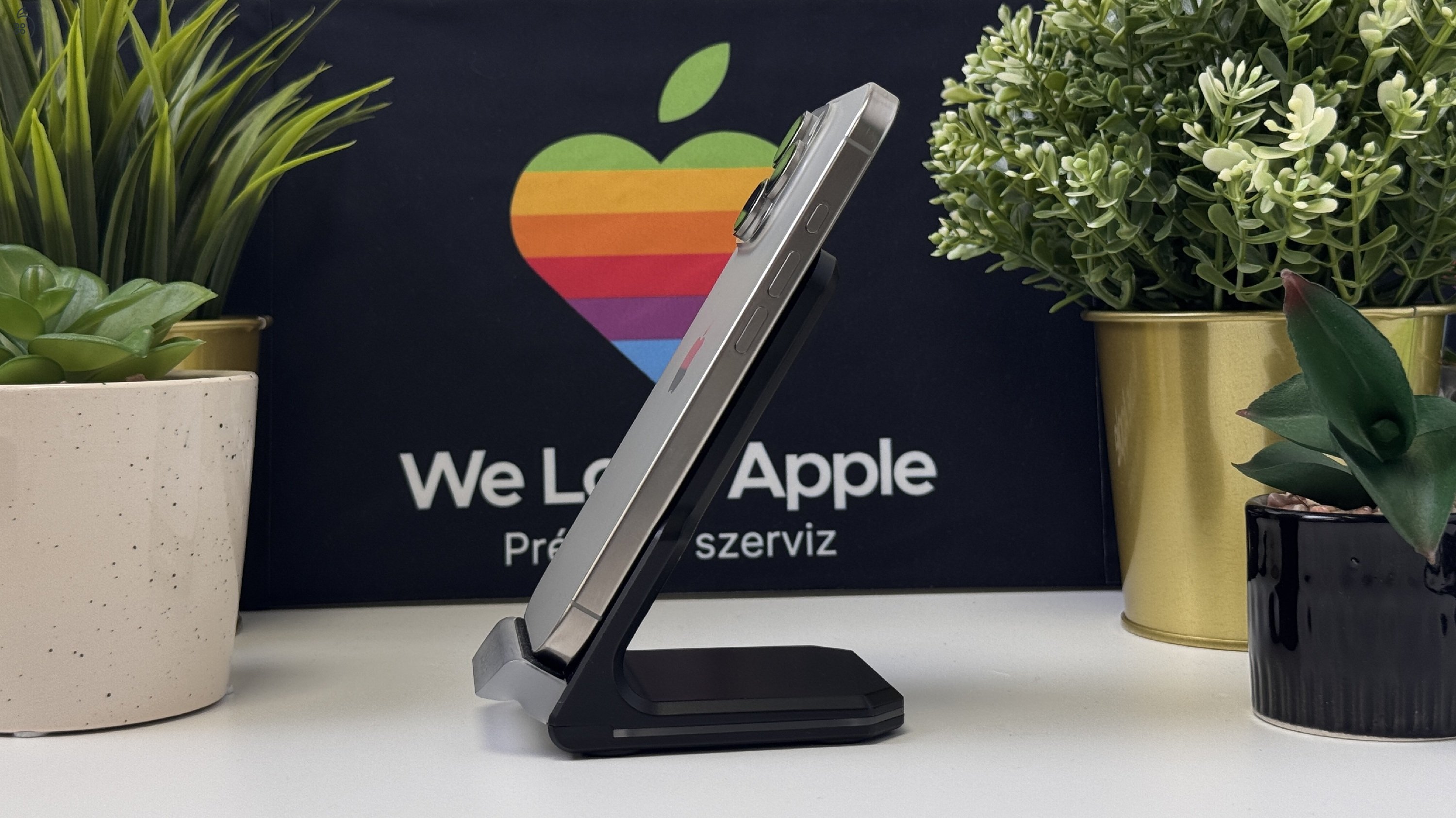 iPhone 16 Pro 128GB Natúr Titán, Független - Számla, 1ÉV Garancia