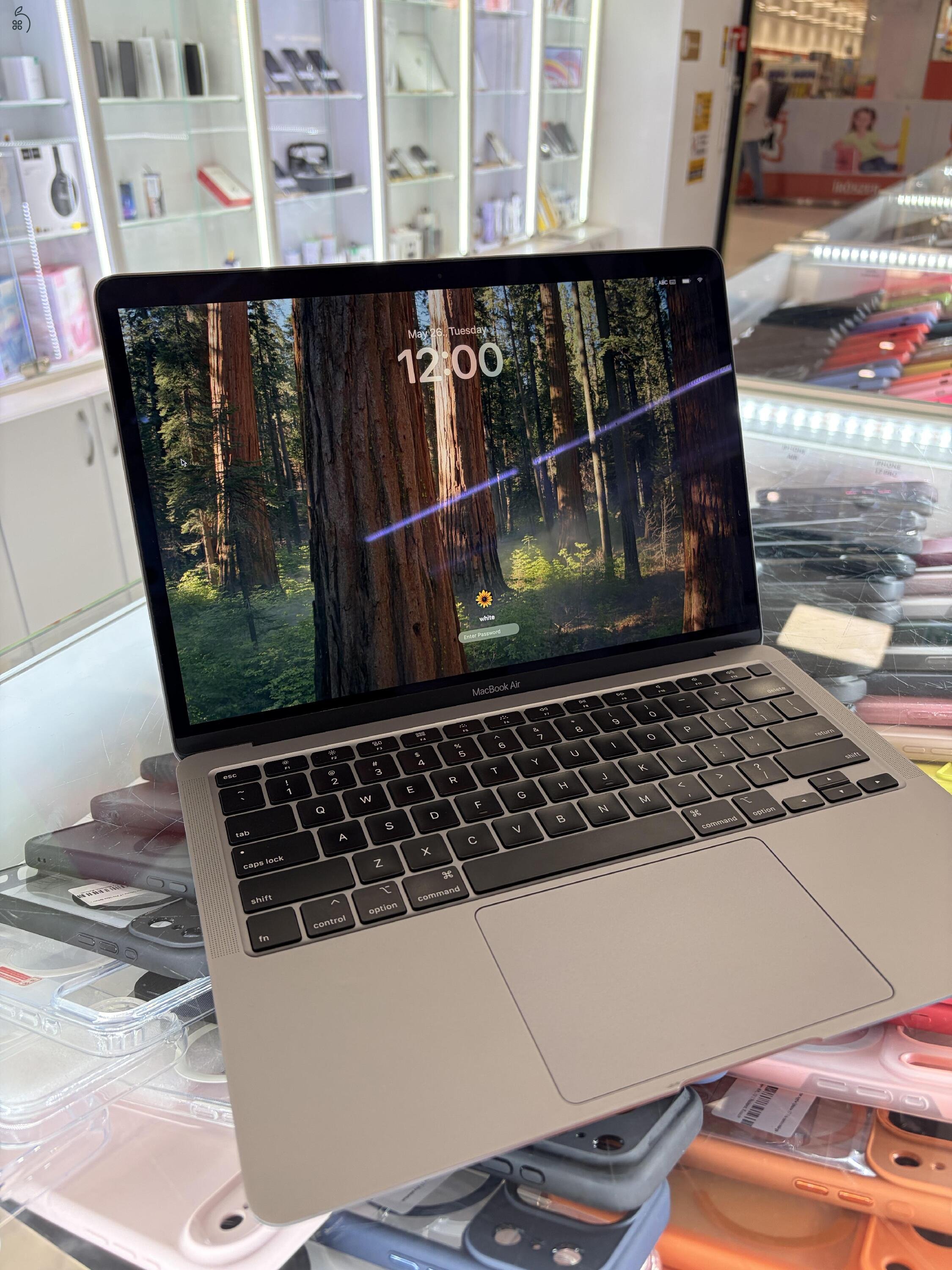 Apple MacBook Air i3 13