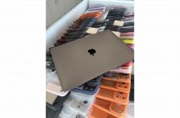Apple MacBook Air i3 13