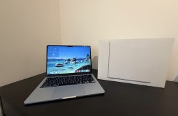 Macbook Air M4 13” 16/256GB Sky blue