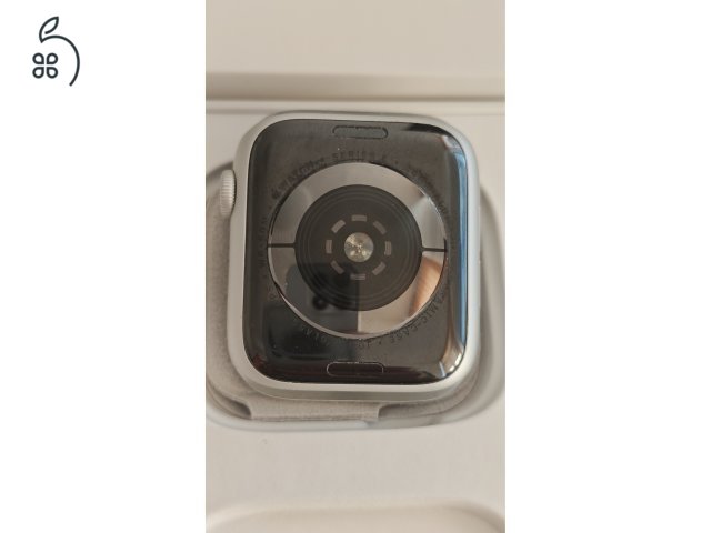 Apple Watch S5 44mm GPS, ezüst