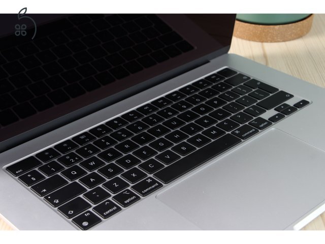 Apple MacBook Air 15