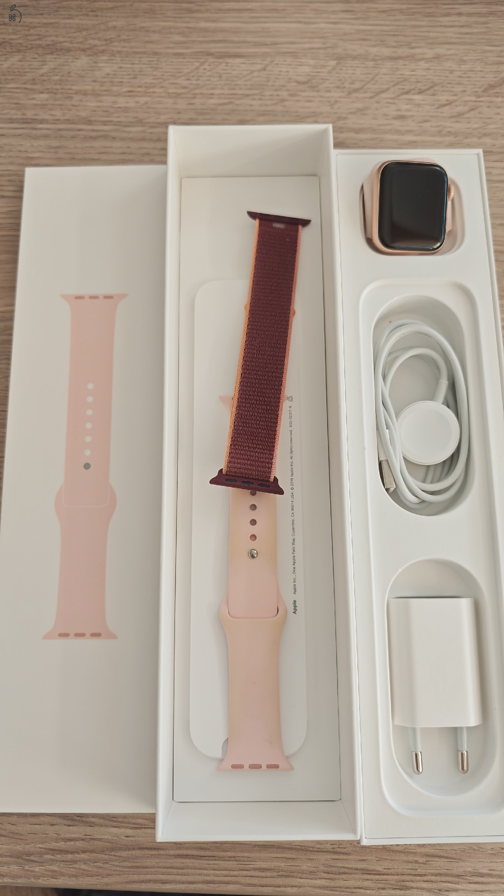 Apple Watch S5 40mm GPS, rozéarany