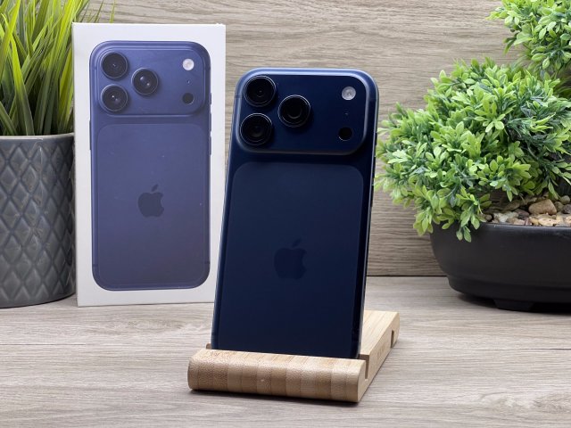 Hibátlan iPhone 17 Pro Deep Blue 256GB 2 ÉV Garanciával 99%