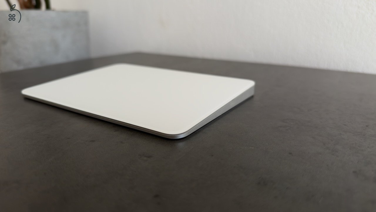 Apple Magic Trackpad | Fehér | USB-C
