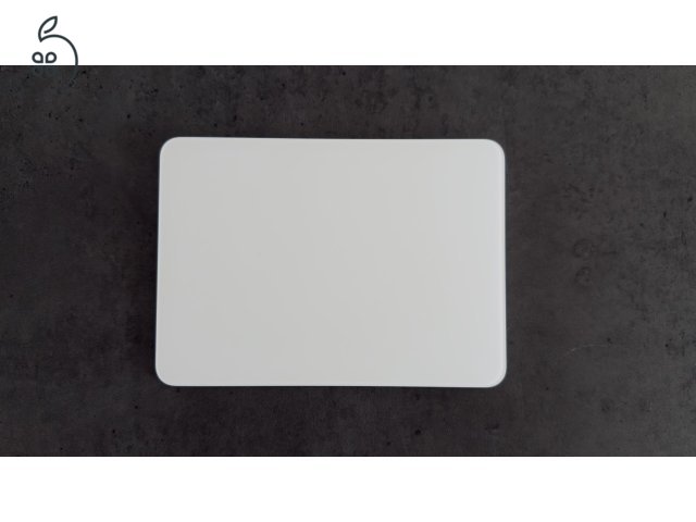 Apple Magic Trackpad | Fehér | USB-C
