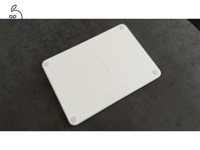 Apple Magic Trackpad | Fehér | USB-C