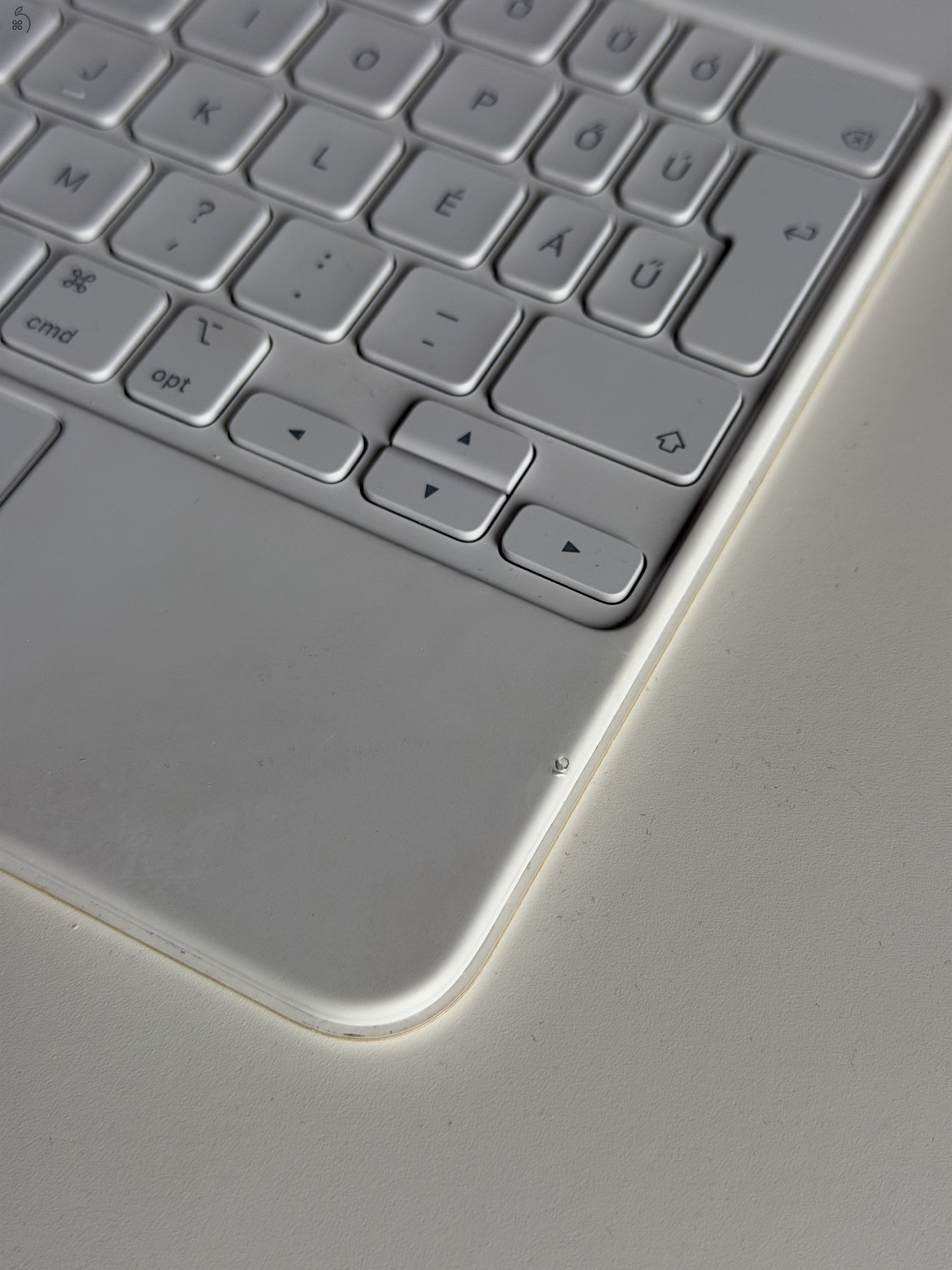 Apple Magic Keyboard 11”