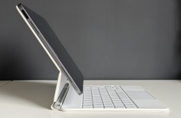 Apple Magic Keyboard 11”