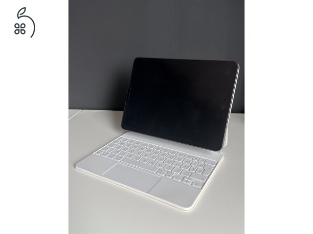 Apple Magic Keyboard 11”