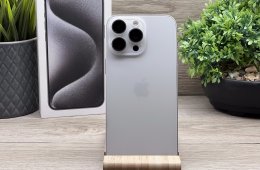Hibátlan iPhone 15 Pro Max White Titanium E-SIM 256GB 2 ÉV Garanciával 90%