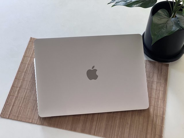 MacBook Air 2020 M1 Silver 13” 256GB 8Gb 2 ÉV Garanciával