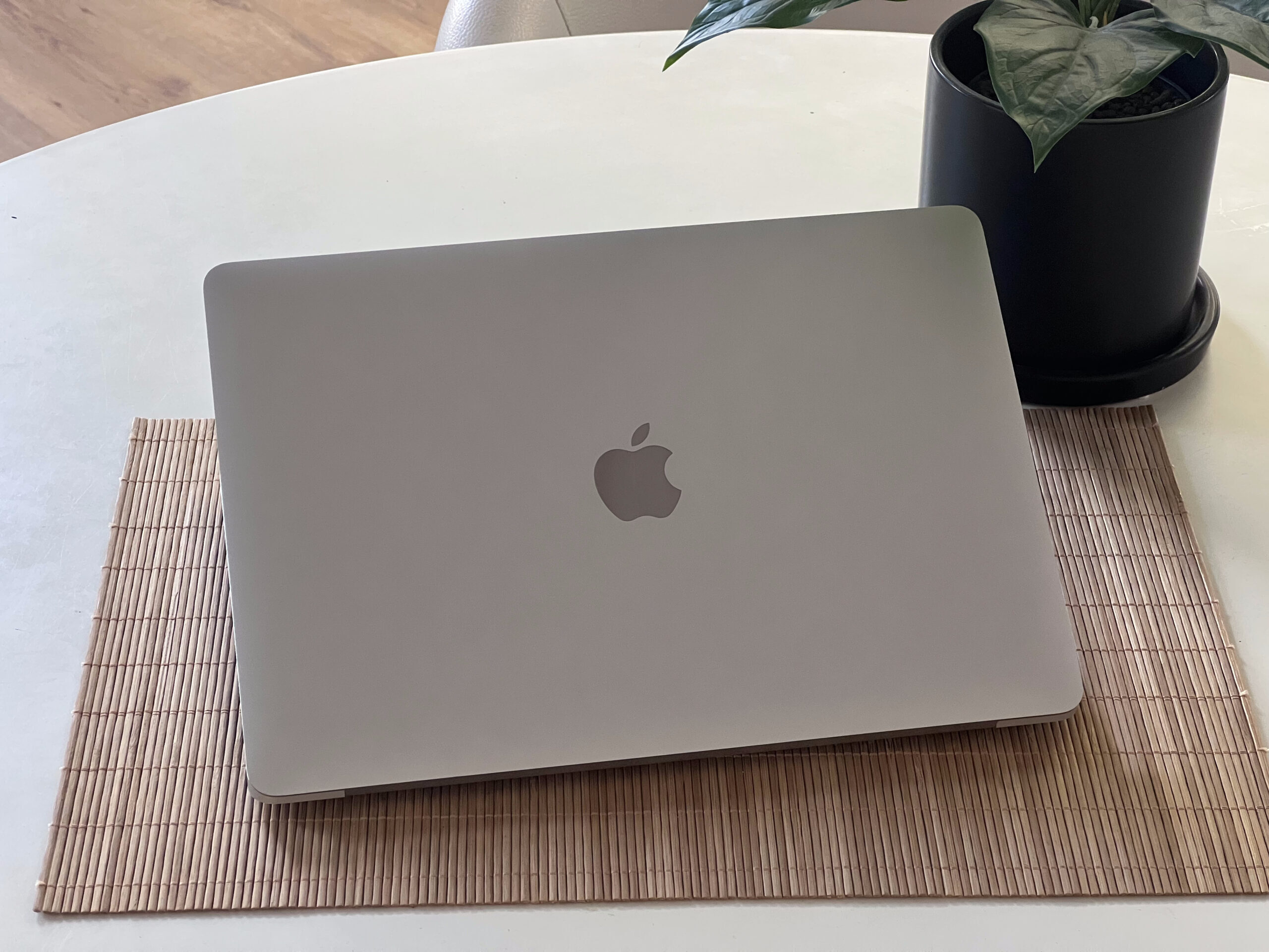 MacBook Air 2020 M1 Silver 13” 256GB 8Gb 2 ÉV Garanciával