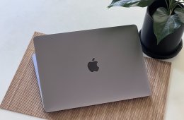 MacBook Air 2020 M1 13”256GB 8GB 2 ÉV Garanciával