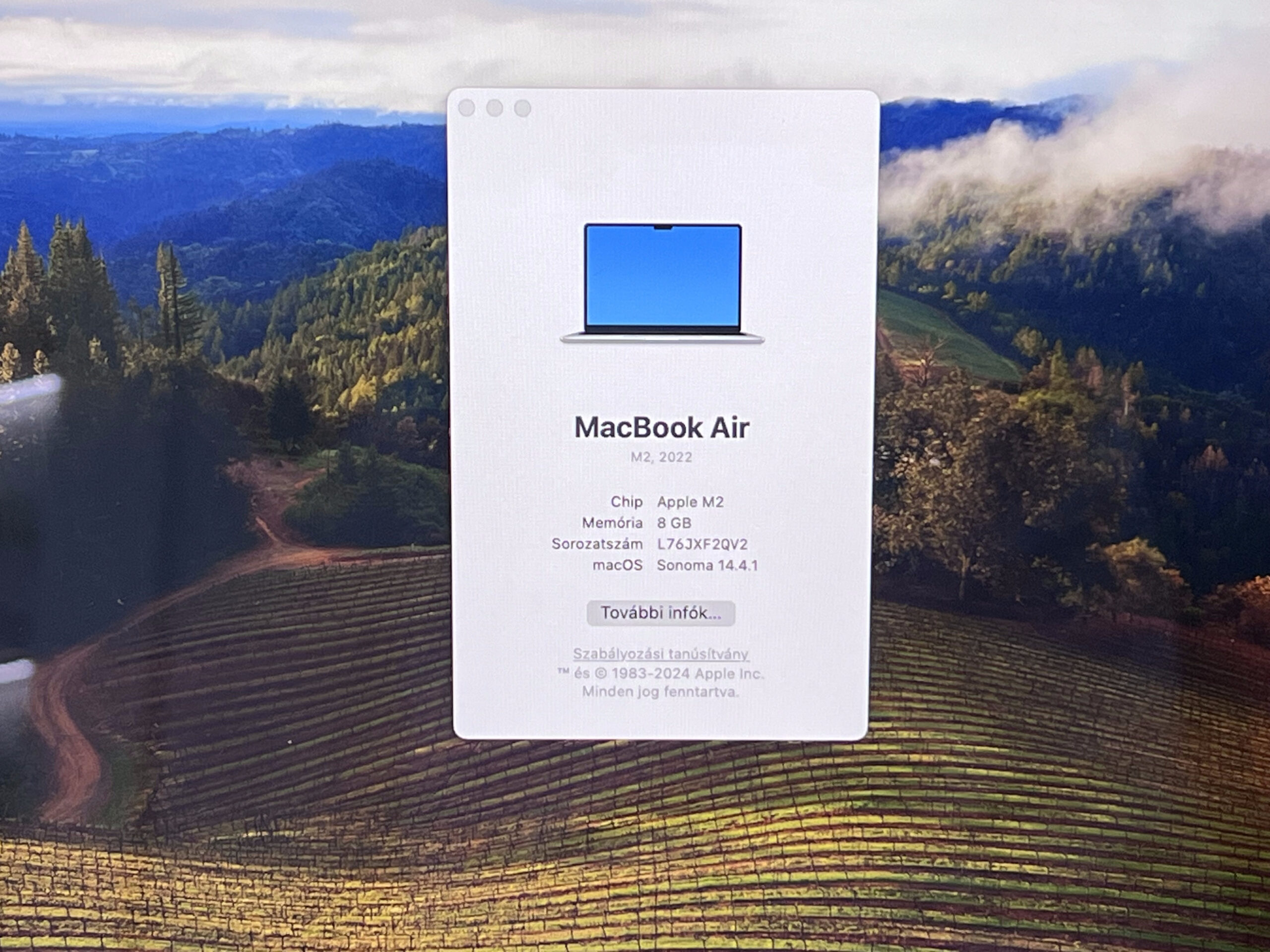 Hibátlan MacBook Air 2022 M2 13” 256GB 8GB 2 ÉV Garanciával 95%