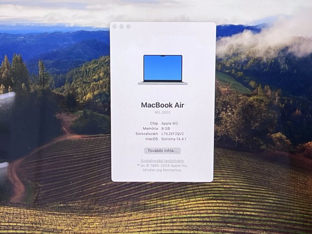 Hibátlan MacBook Air 2022 M2 13” 256GB 8GB 2 ÉV Garanciával 95%