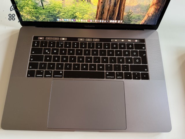 Macbook pro, thouch bar, 16gb ram, 512 gb ssd