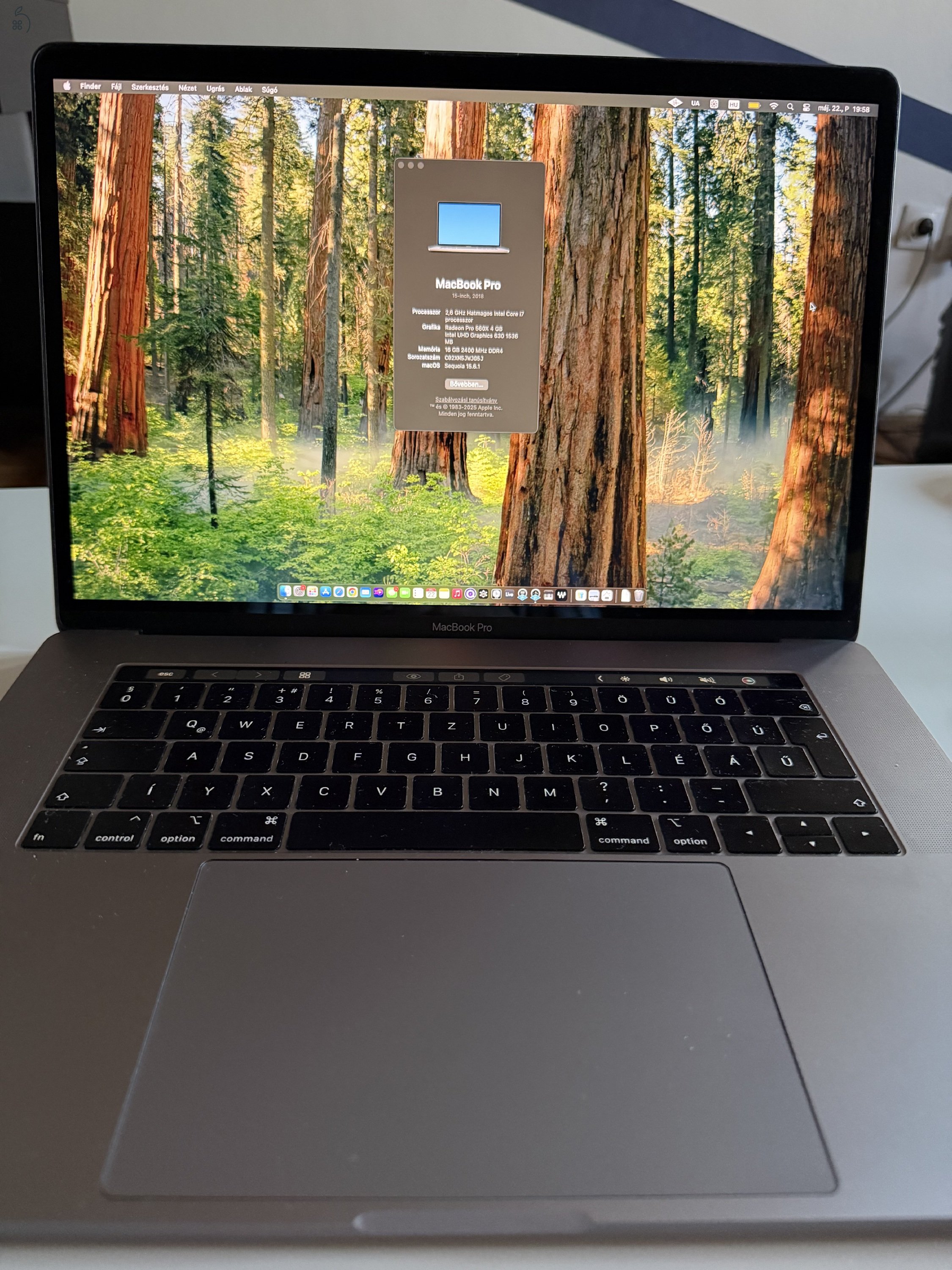 Macbook pro, thouch bar, 16gb ram, 512 gb ssd