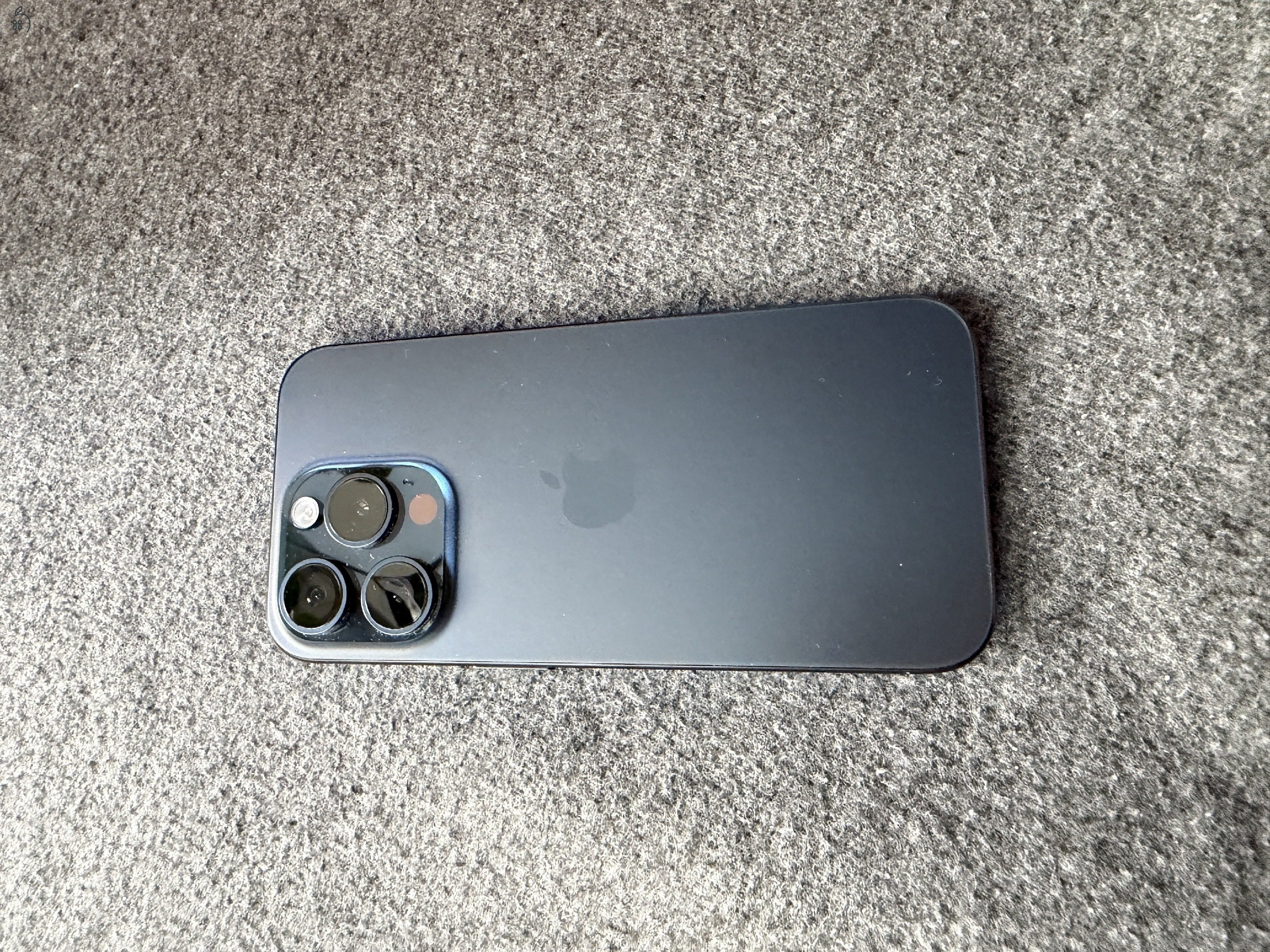 iPhone 15 Pro 256GB blue titanium 