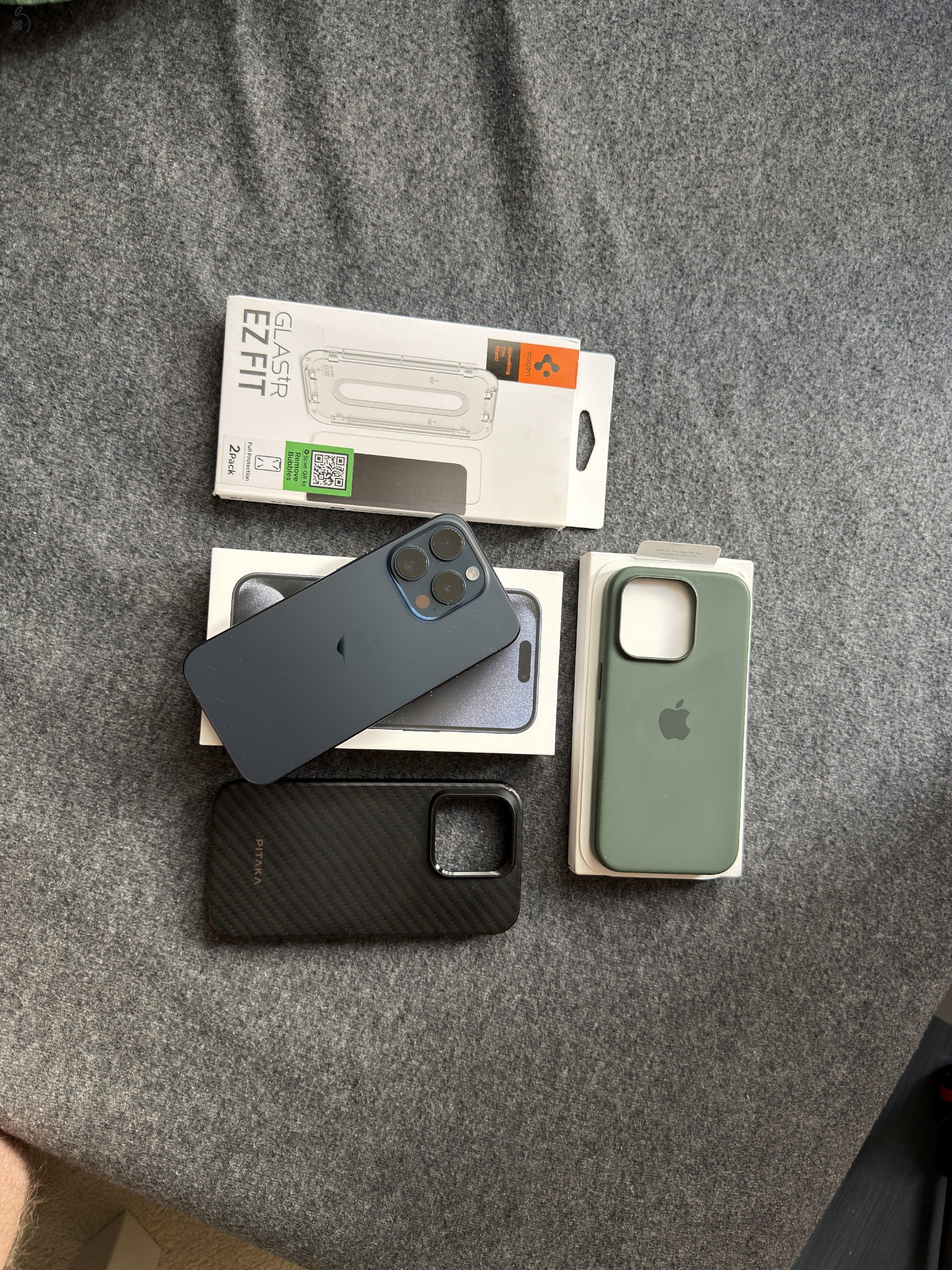 iPhone 15 Pro 256GB blue titanium 