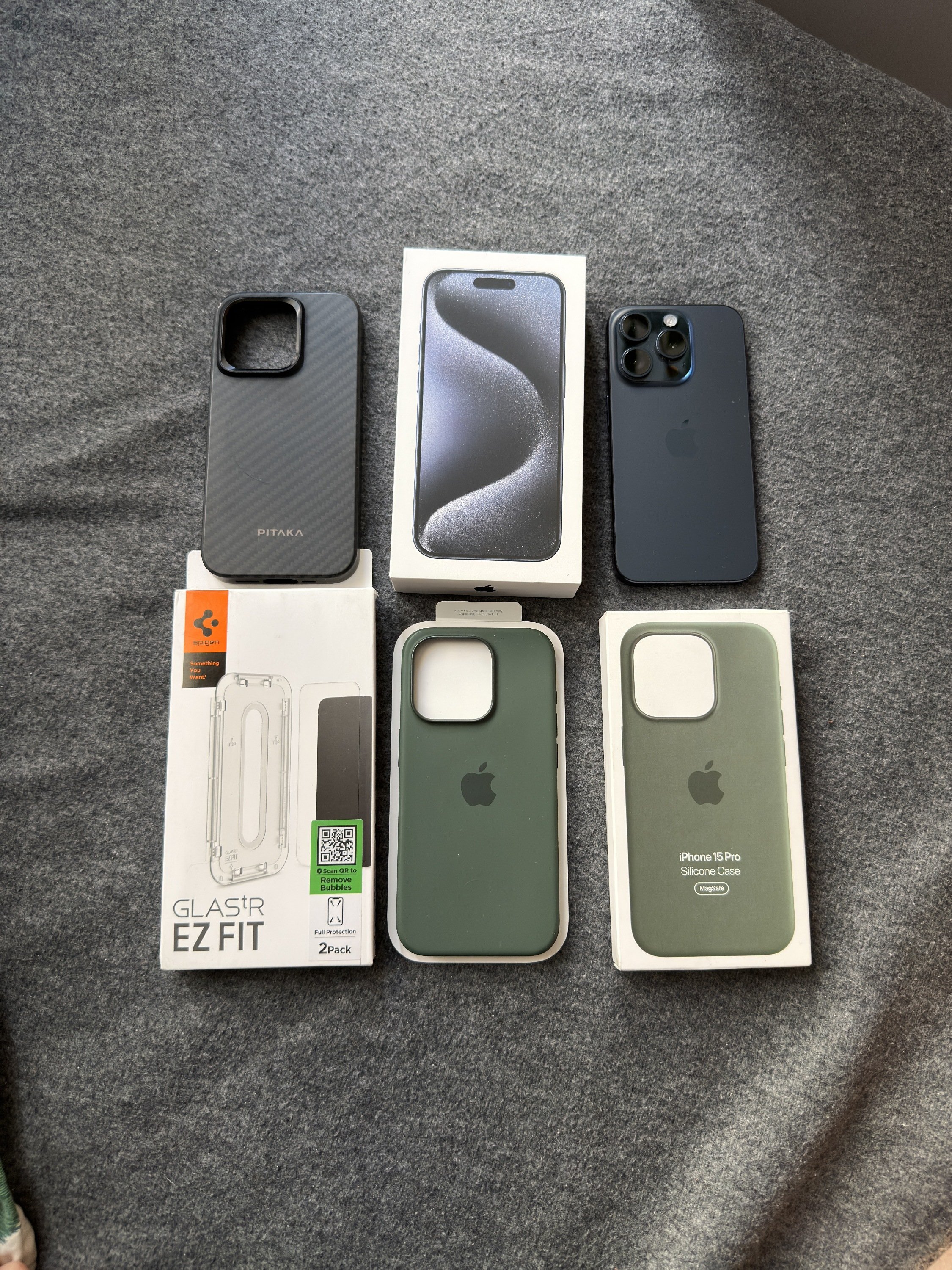 iPhone 15 Pro 256GB blue titanium 