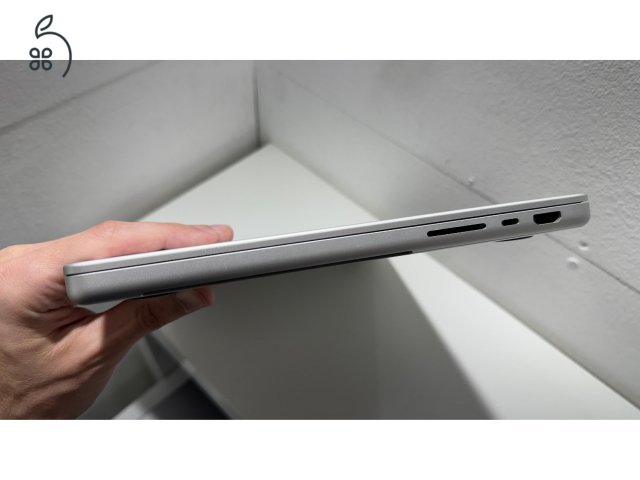 Macbook Pro 14