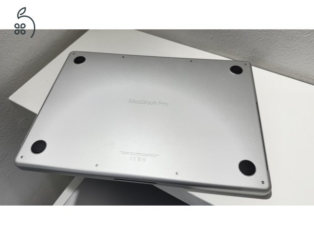 Macbook Pro 14