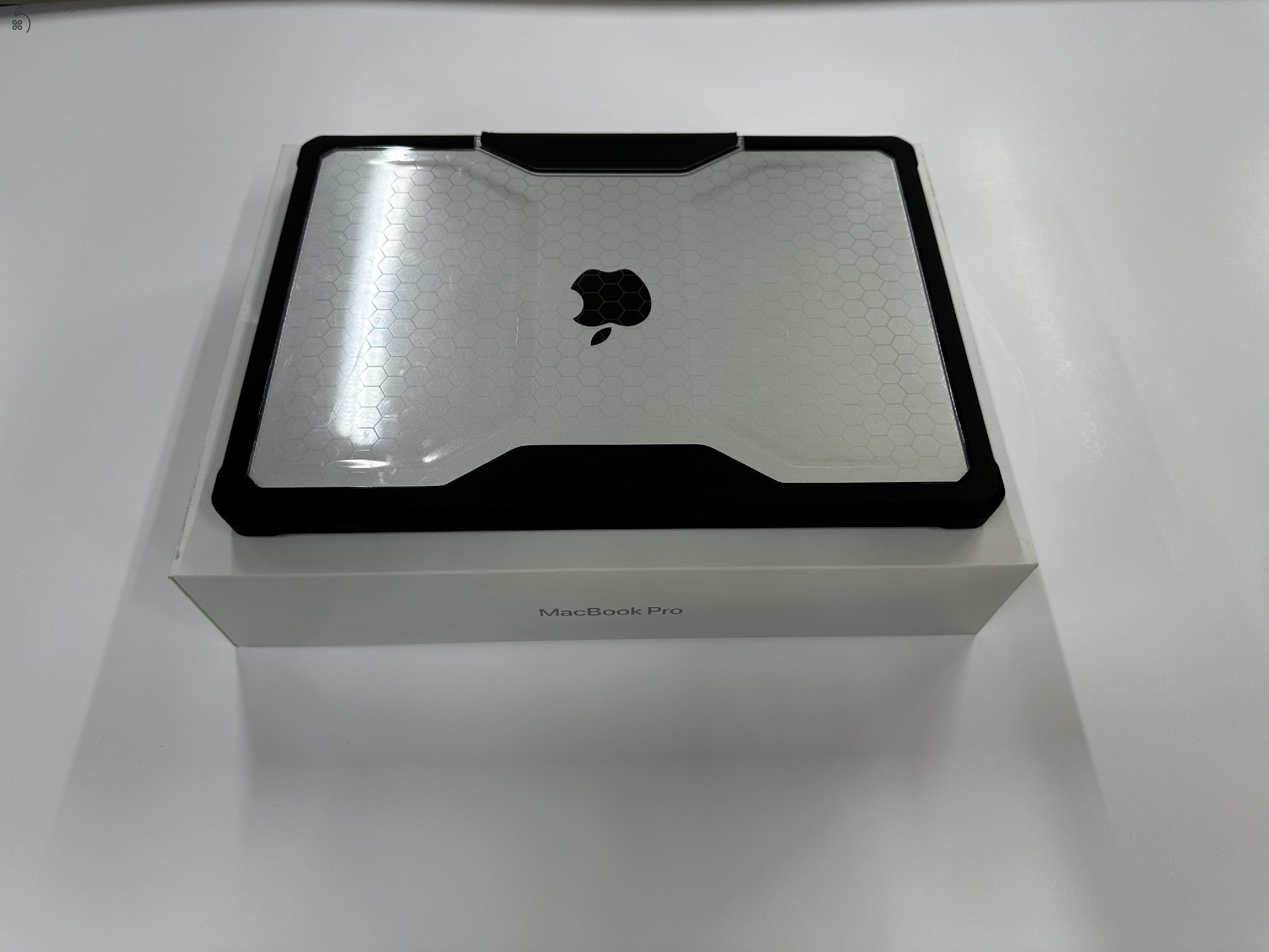 MacBook Pro 14