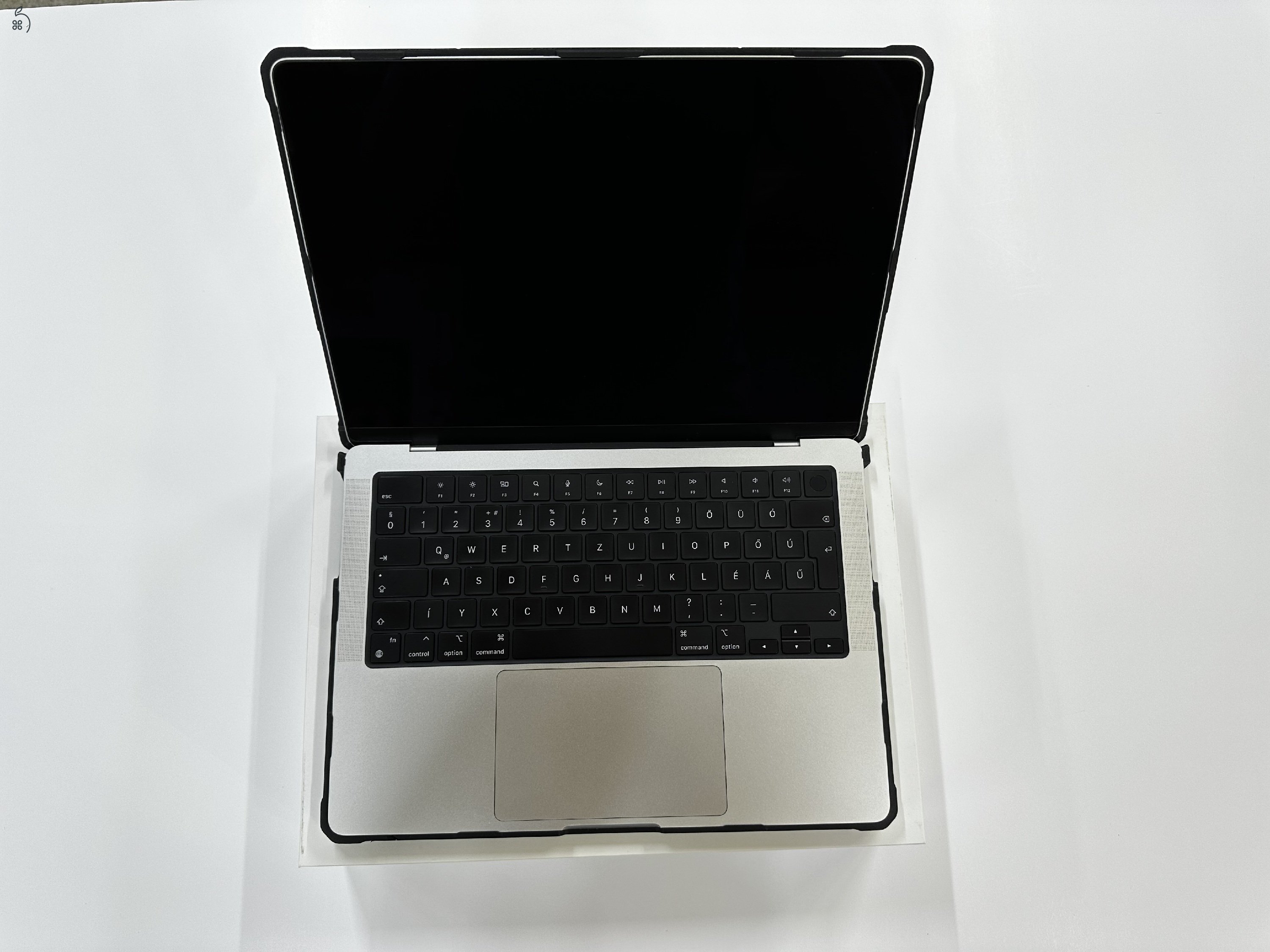 MacBook Pro 14