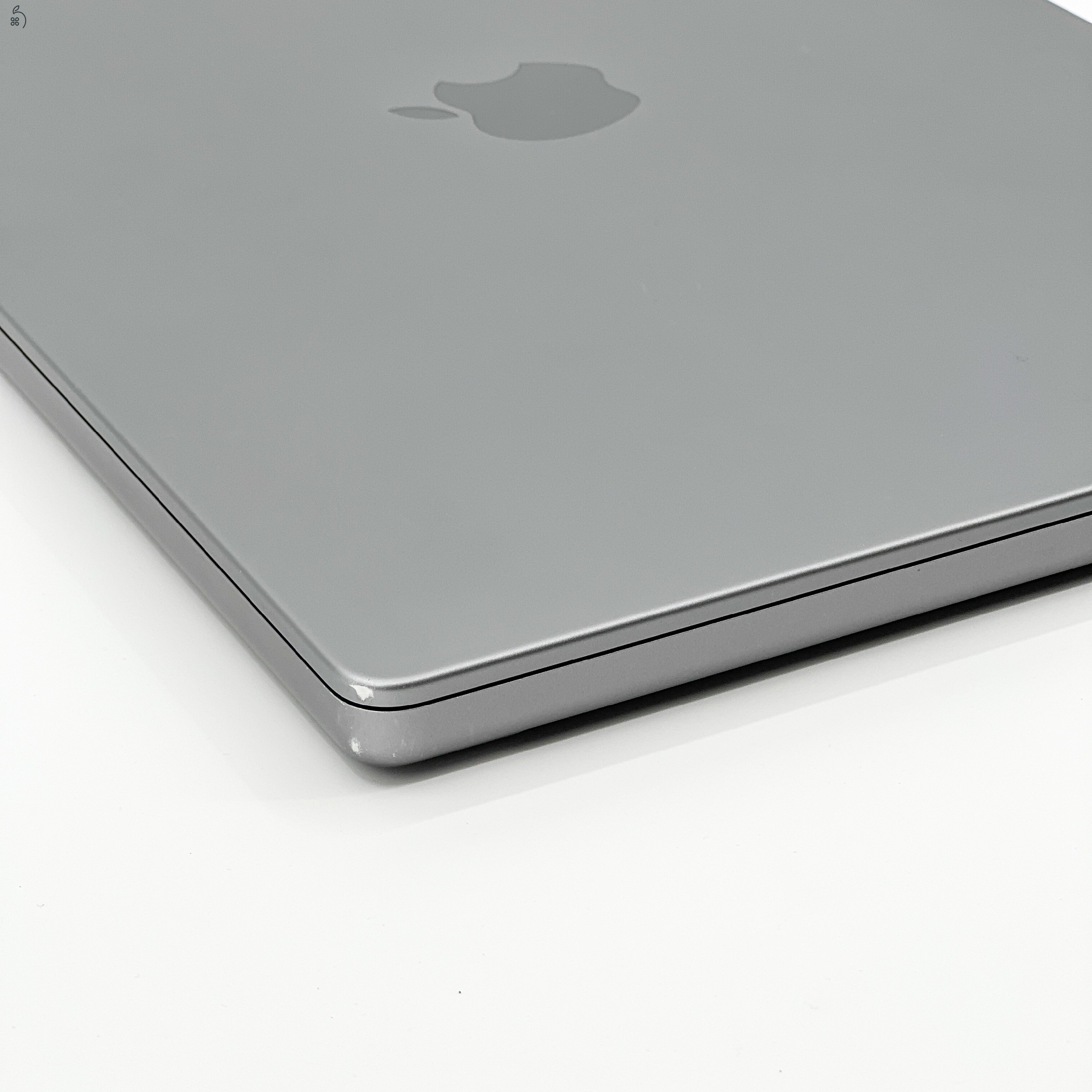 MacBook Pro 16″ 2021, M1 Pro 10 core, 32 GB RAM, 16 core GPU, 1024 GB SSD, Space Gray 27% Áfa (0523BE)