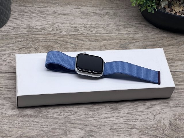 Hibátlan Apple Watch S9 Silver 45mm 2 ÉV Garanciával 99%