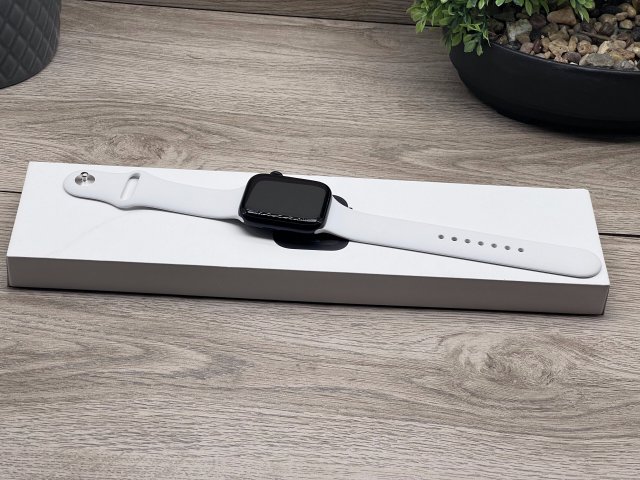 Apple Watch  SE 2 Cell 44mm 2 ÉV Garanciával 96%