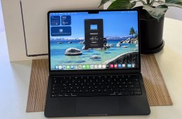 Hibátlan MacBook Air 2025 M4 13” 256GB 16GB 2 ÉV Garanciával 100%