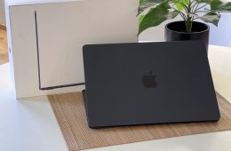 Hibátlan MacBook Air 2025 M4 13” 256GB 16GB 2 ÉV Garanciával 100%