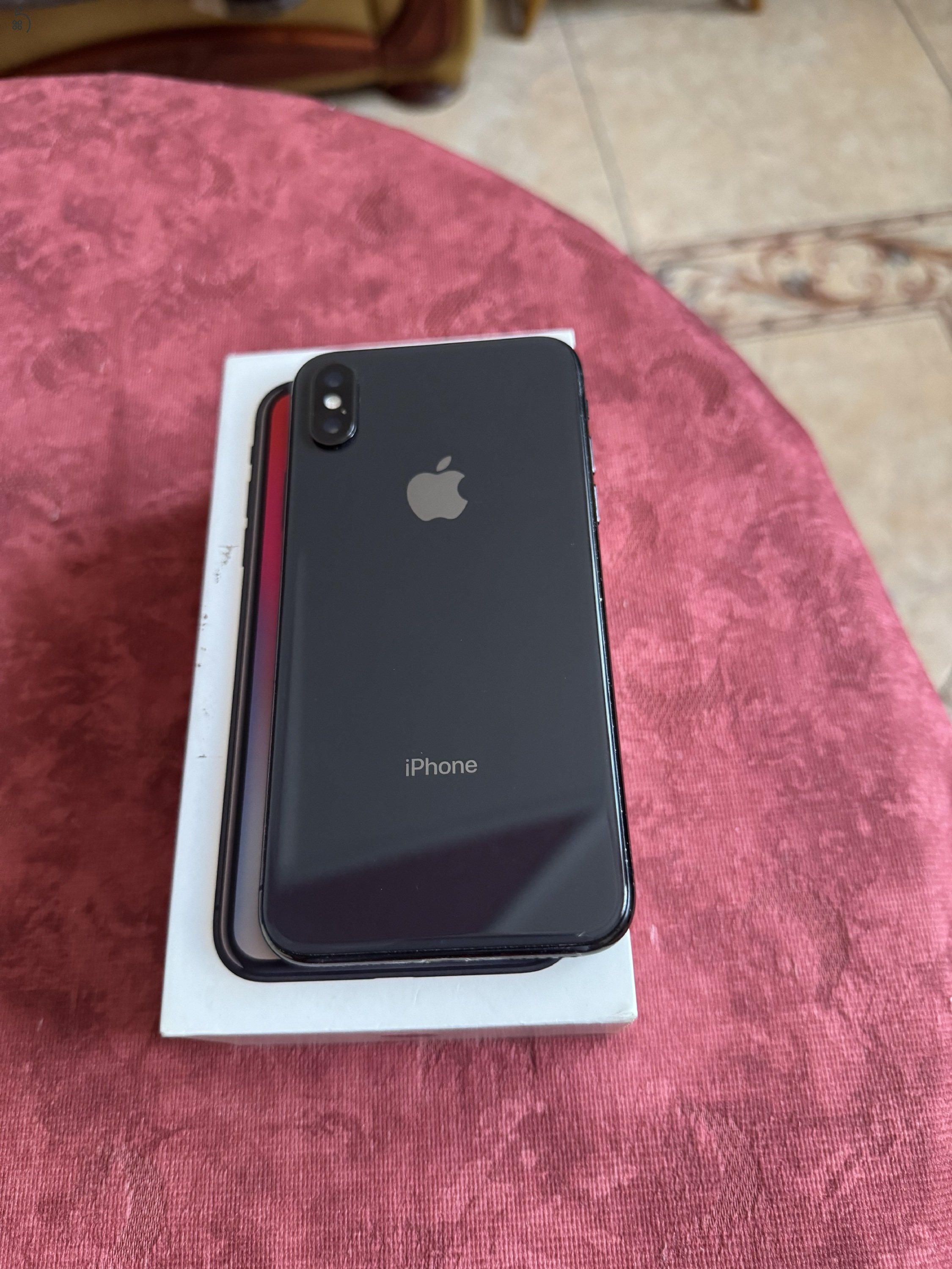 Iphone X 64GB Black Független, Szép állapot