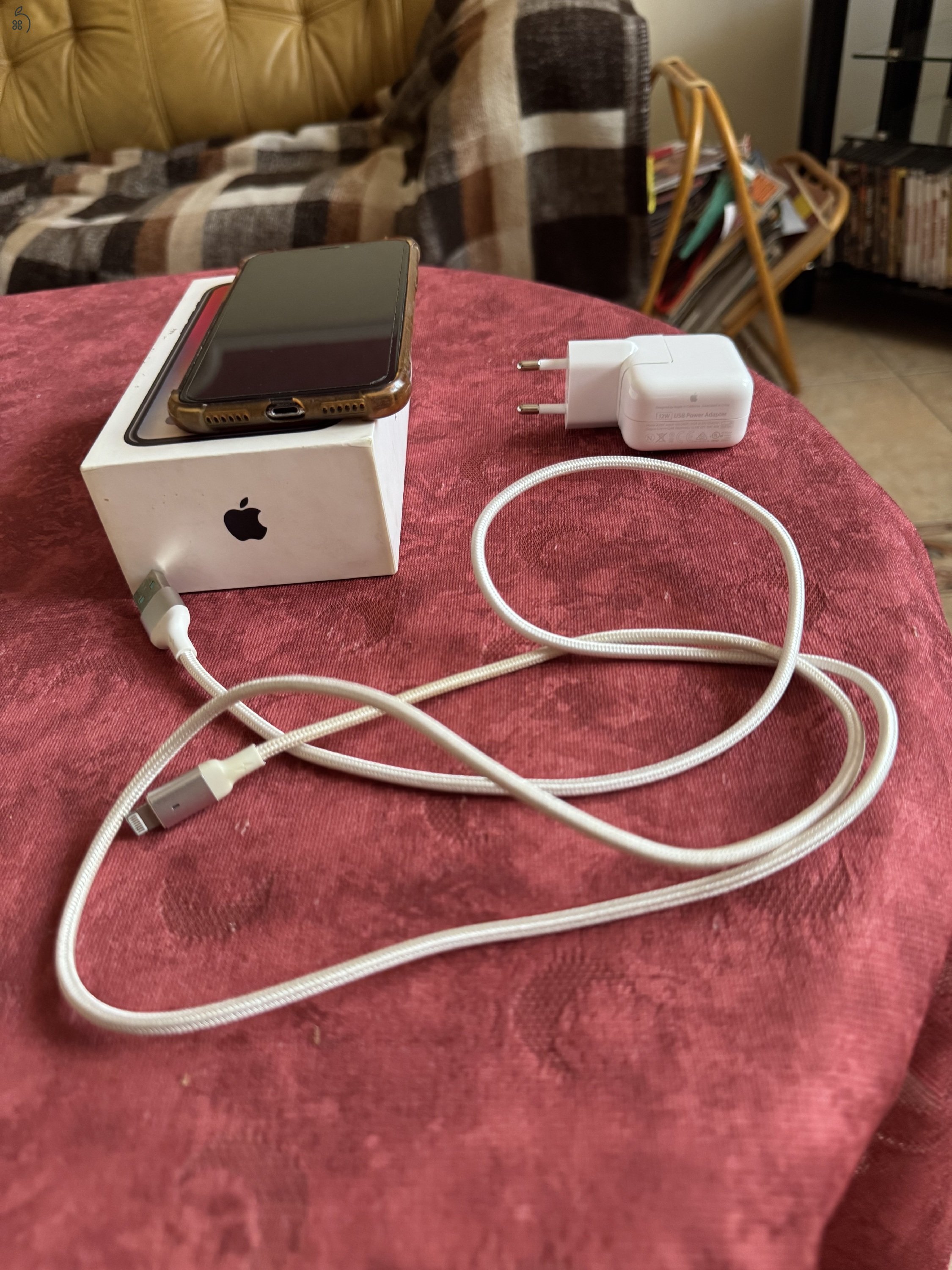 Iphone X 64GB Black Független, Szép állapot