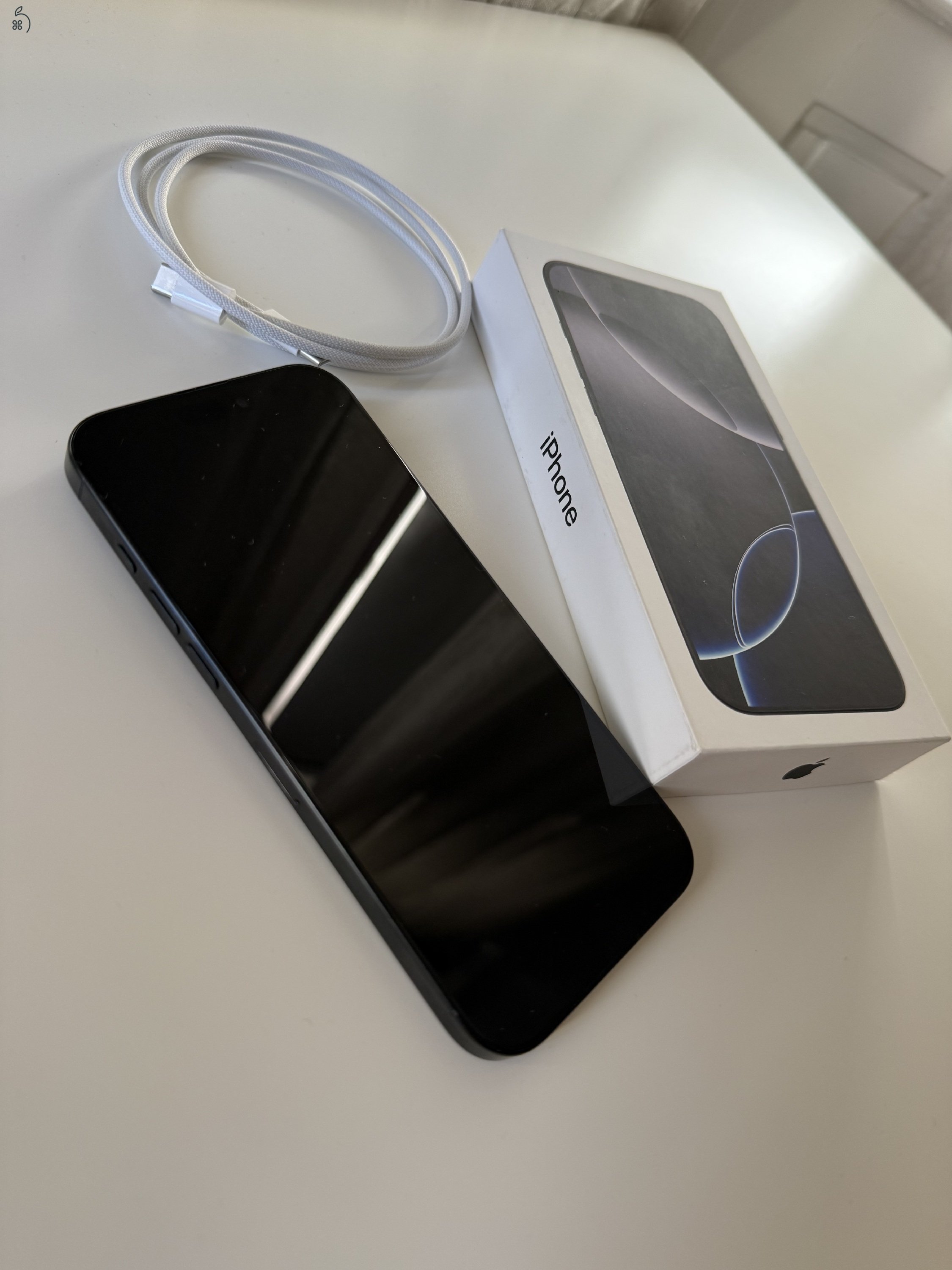 Iphone 16 Pro Max 256GB titánium fekete 