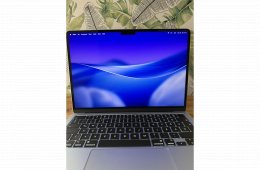 MacBook Air M4 Sky Blue – 16 GB RAM / 512 GB SSD