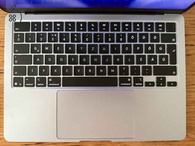 MacBook Air M4 Sky Blue – 16 GB RAM / 512 GB SSD