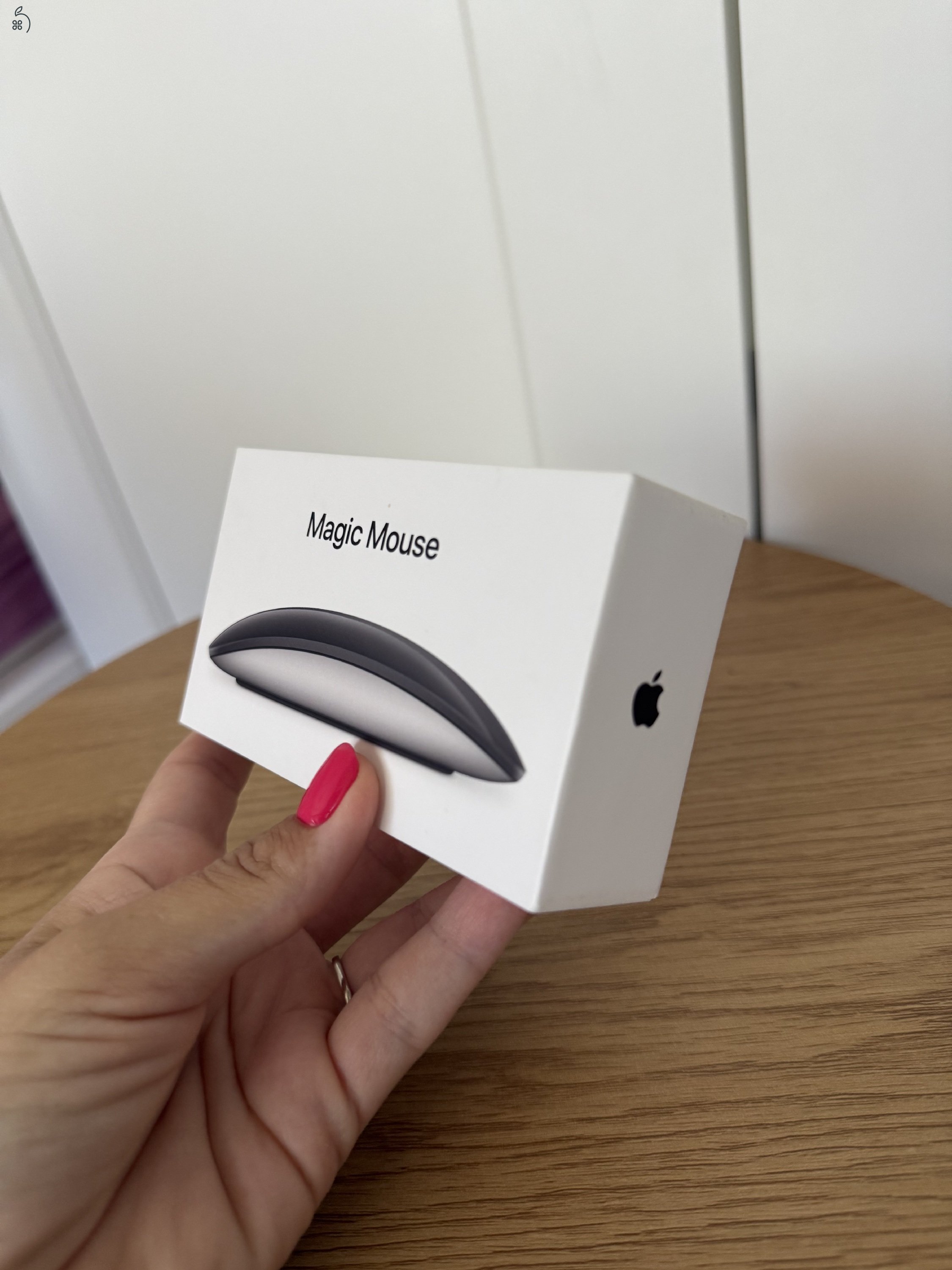Apple Magic Mouse 2 – Space Grey  – Lightning csatlakozós