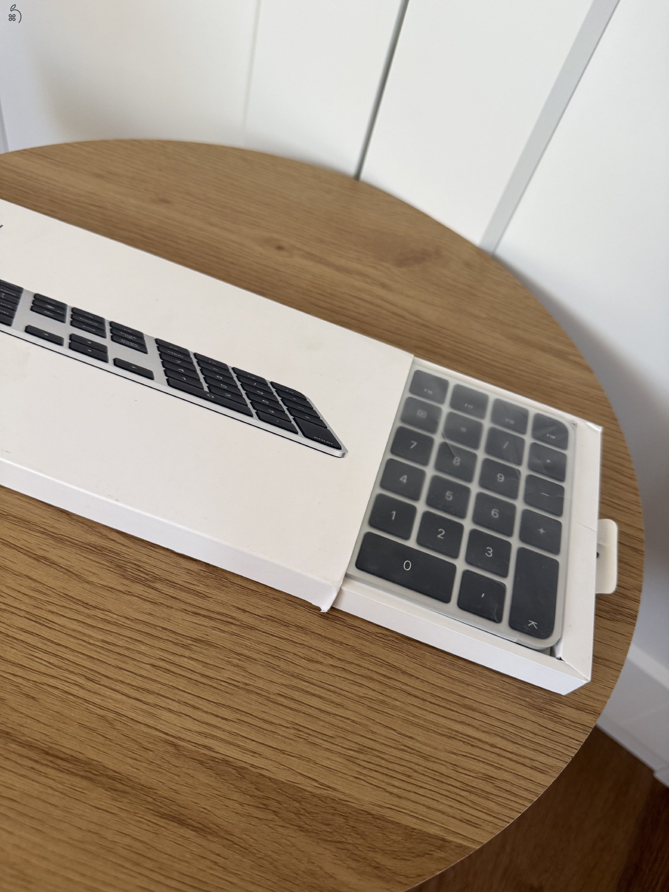 Apple Magic Keyboard 2 Touch ID – Space Grey – Lightning csatlakozós