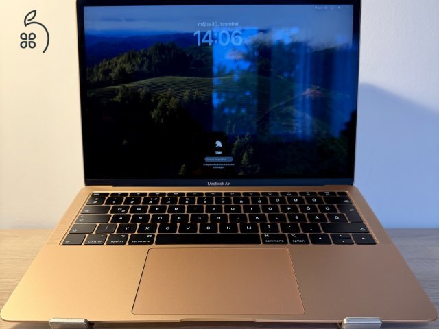 MacBook Air (Retina, 13-inch, 2018) | Gold