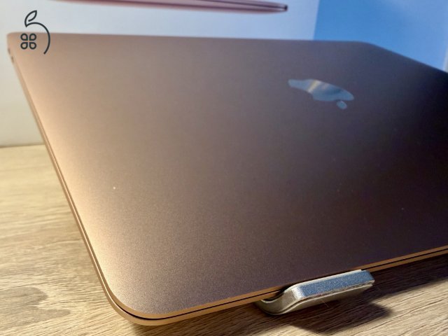 MacBook Air (Retina, 13-inch, 2018) | Gold