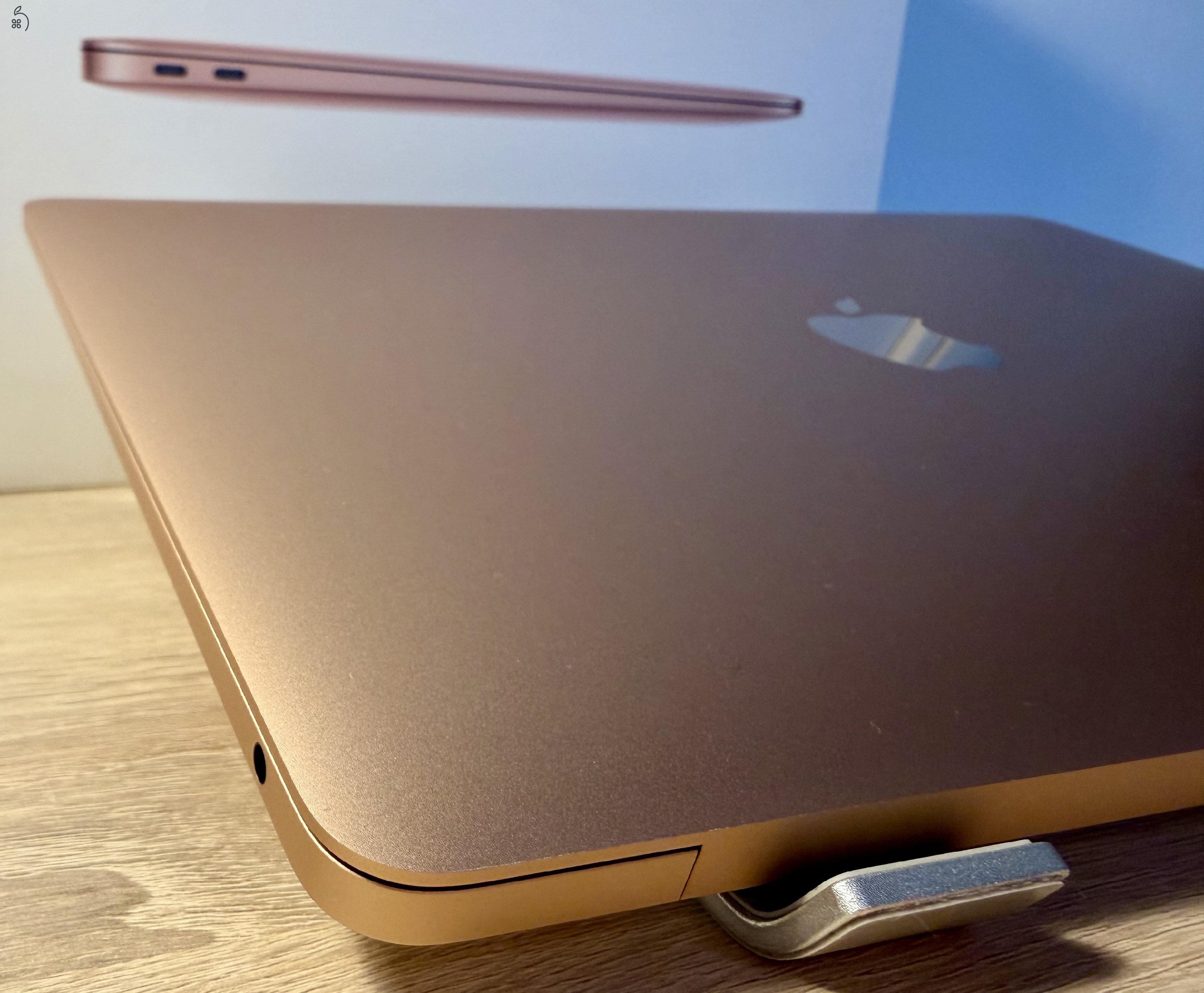 MacBook Air (Retina, 13-inch, 2018) | Gold