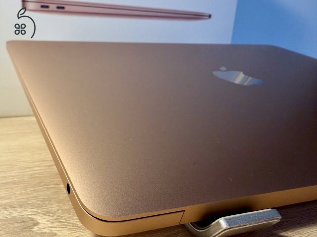 MacBook Air (Retina, 13-inch, 2018) | Gold