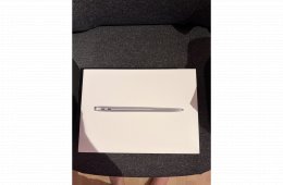 MacBook Air M1 8GB/256GB | 100% Akku | 4 Ciklus | Doboz + Töltő + Tok
